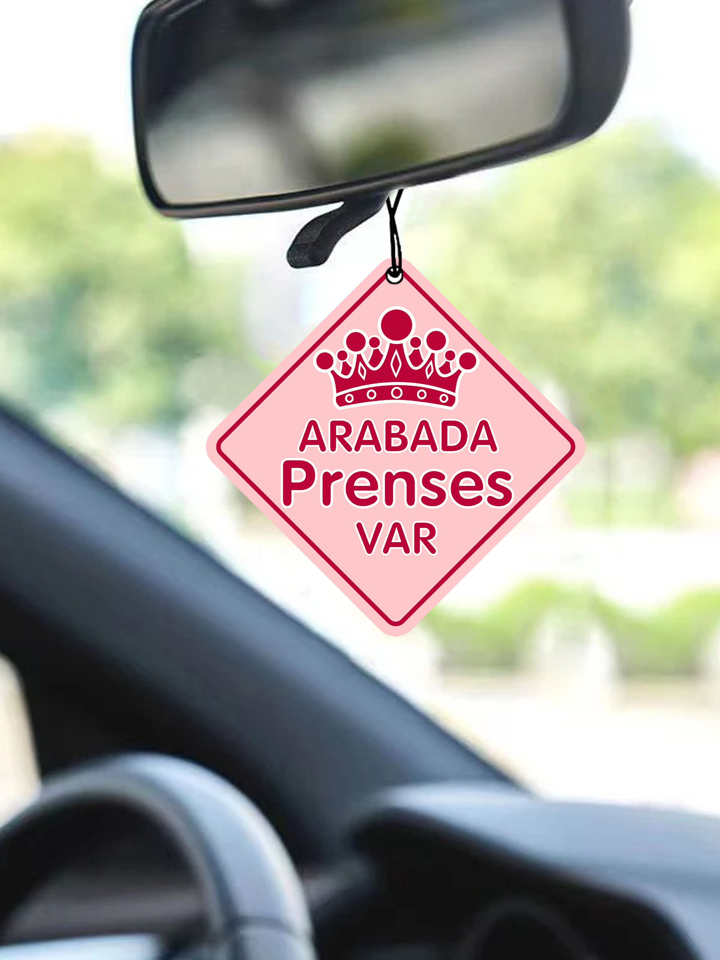 ARABADA PRENSES VAR TASARIMLI DEKORATİF OTO KOKUSU