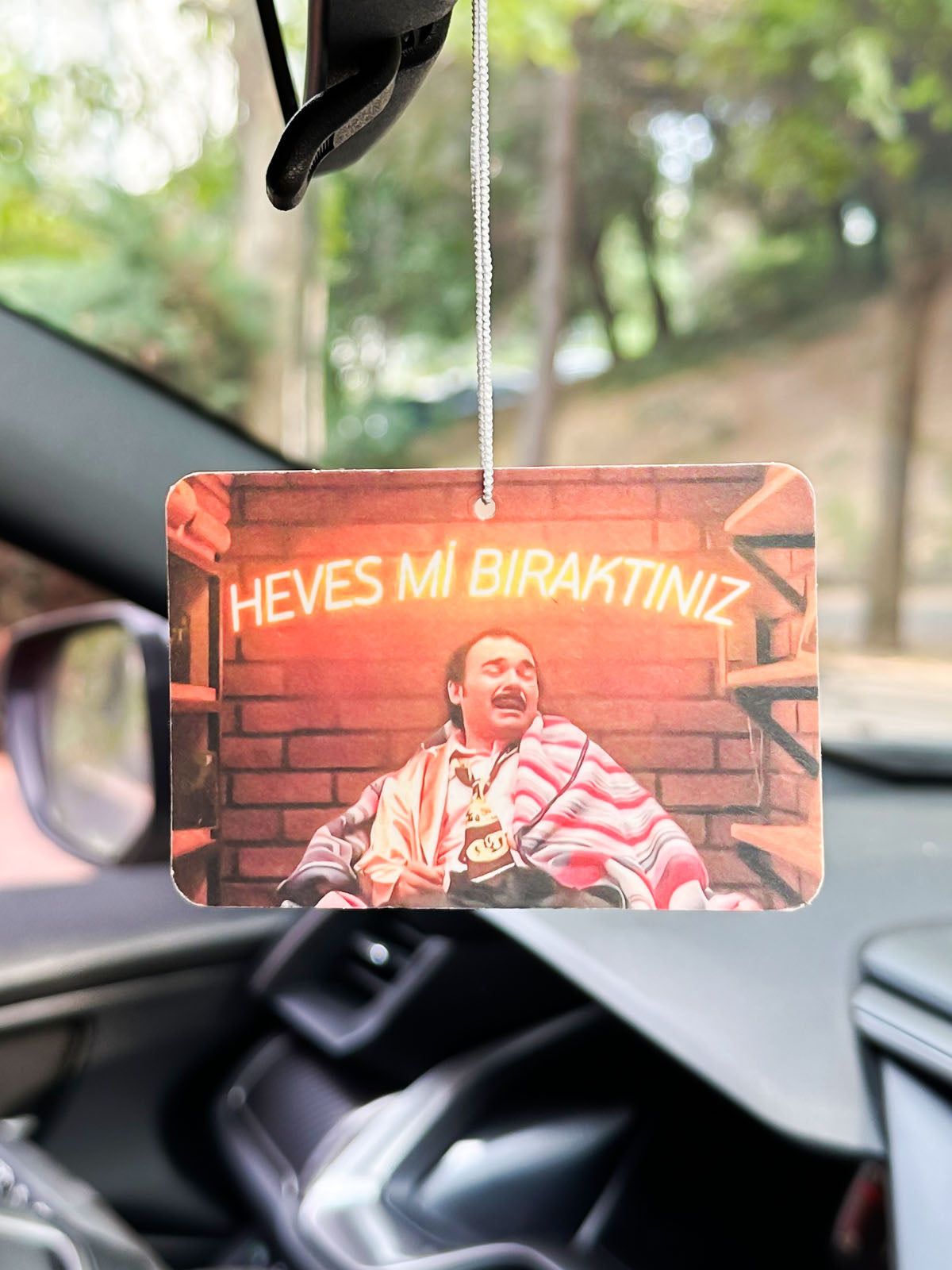 BURHAN ALTINTOP TASARIMLI OTO KOKUSU