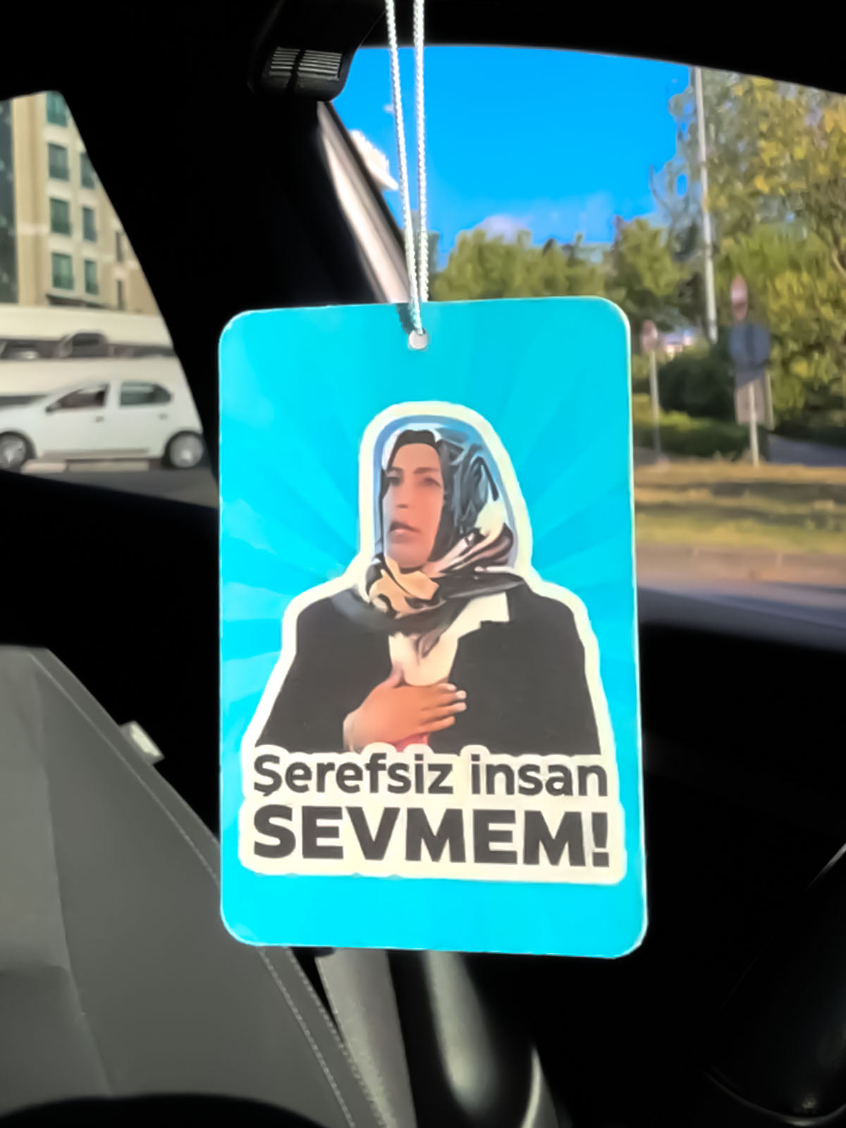 MELEK SUBAŞI TASARIMLI OTO KOKUSU